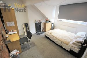 Photo 17- click for photo gallery